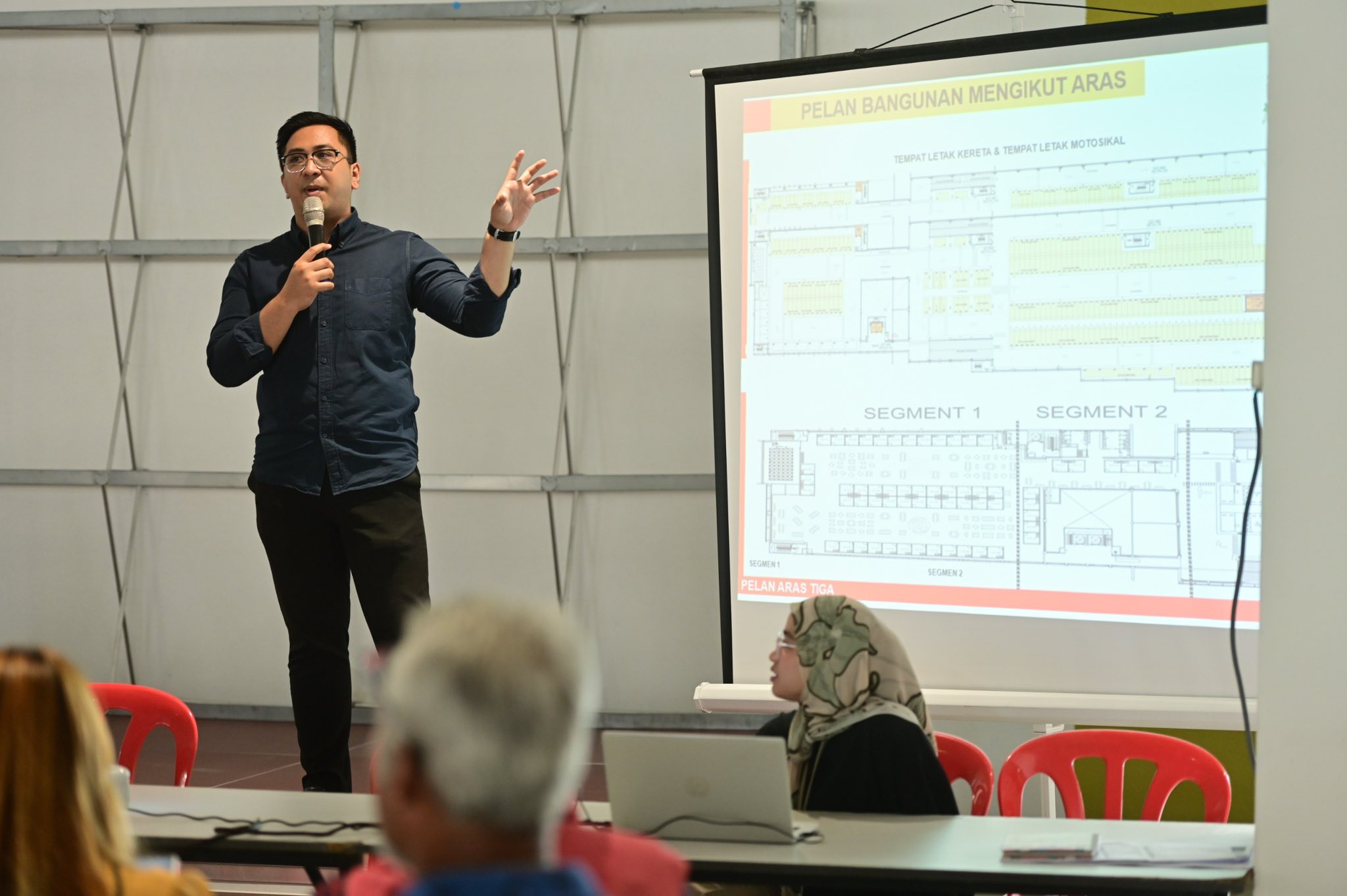 Penjaja Terima Surat Tawaran Beroperasi Di Kompleks Bazaria Wangsa Maju