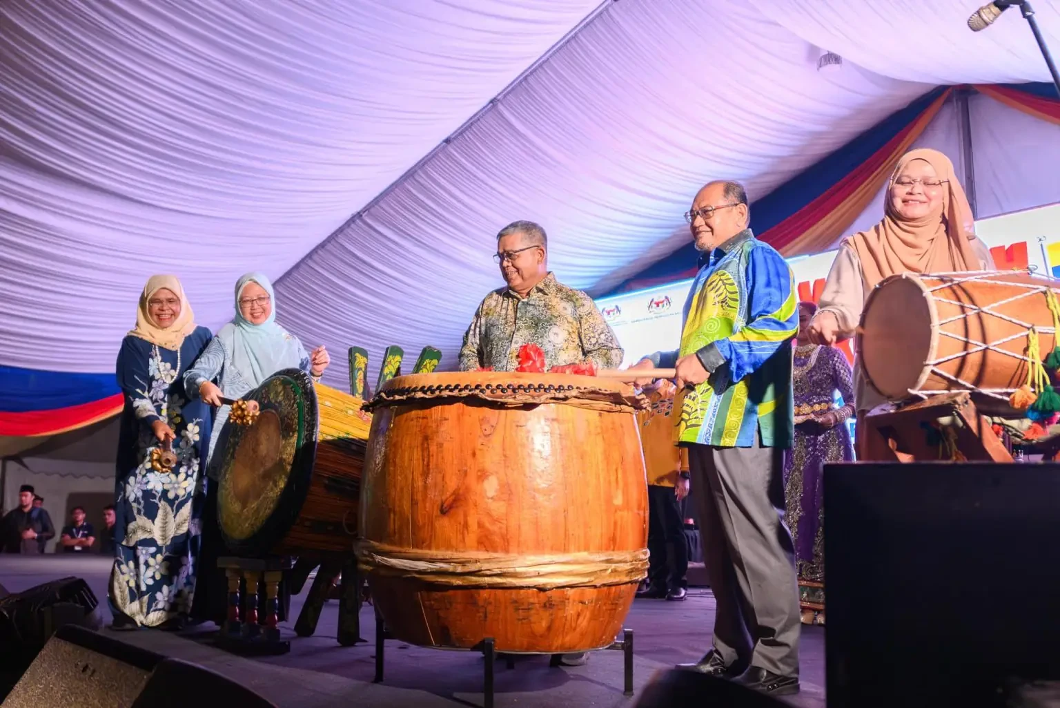 Majlis Perasmian Program Wilayah Persekutuan Harmoni Meriahkan Dataran Merdeka