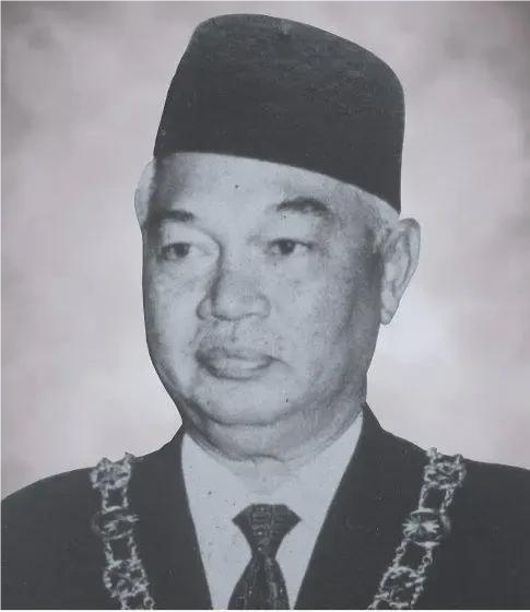 YBhg. Tan Sri Yaakob Abdul Latiff